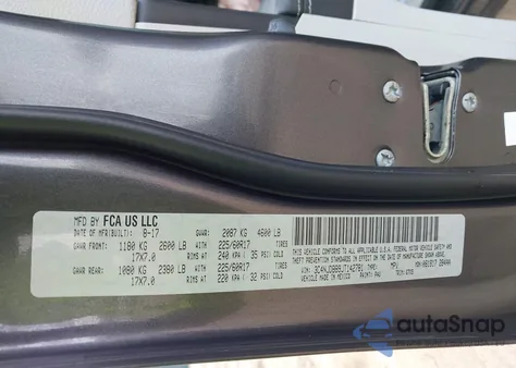 2018 Jeep Compass Latitude 4X4 from USA, damaged, VIN 3C4NJDBB9JT142781